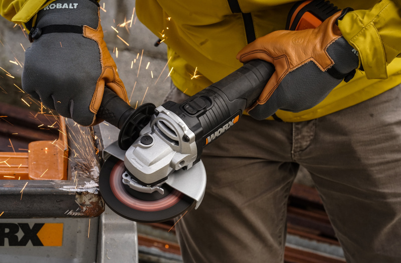 WORX WX812 - Aku úhlová bruska 20V, 1x4.0Ah - Powershare